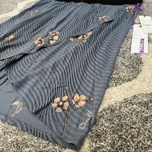 NWT O’NEILL Skirt Gray Floral XL